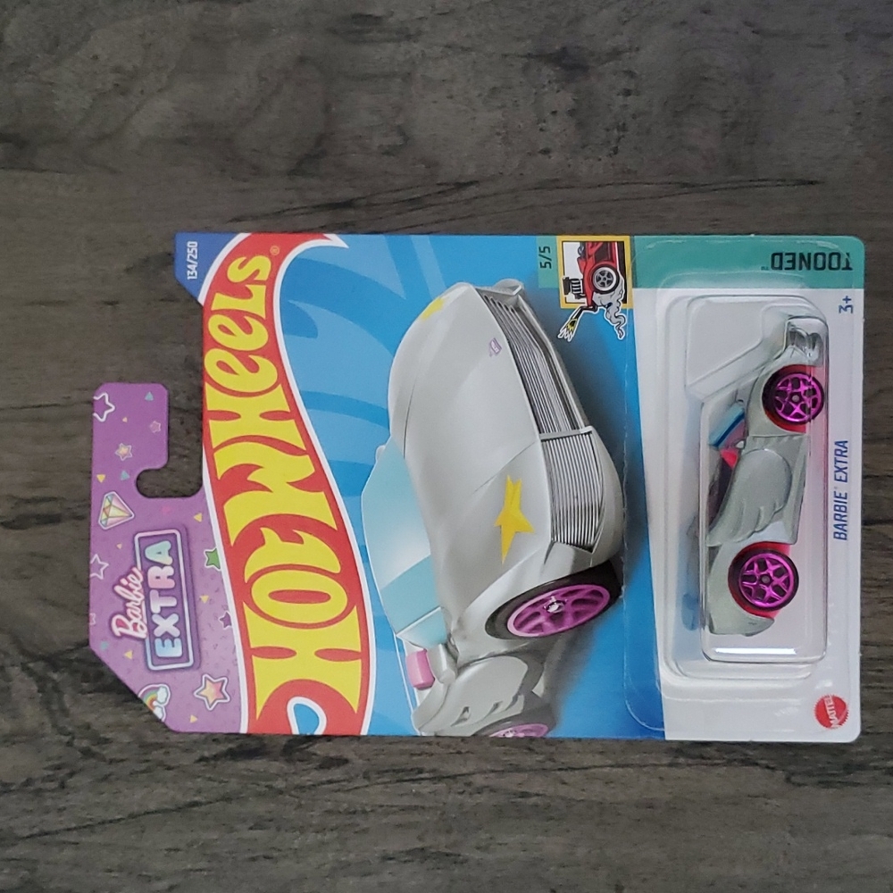 Hot Wheels diecast car Barbie EXTRA